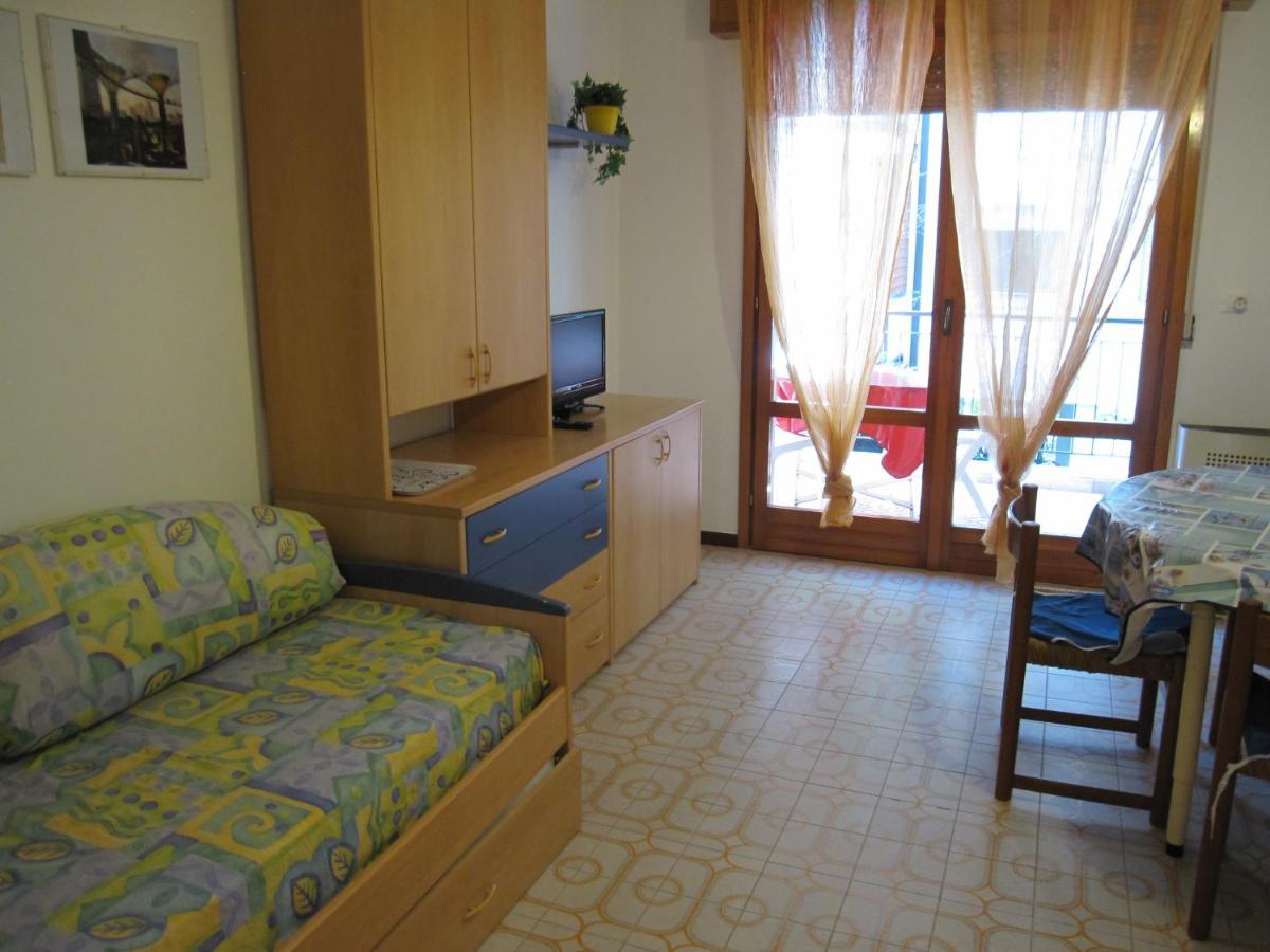 Argea Apartment กราโด ภายนอก รูปภาพ